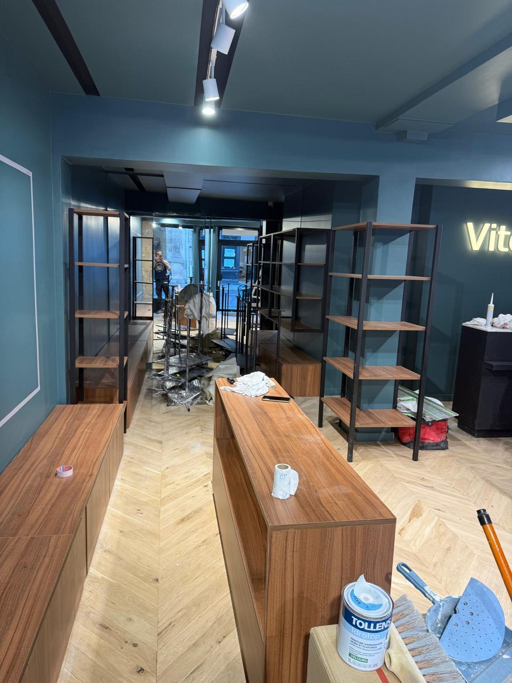 Boutique rénovée en centre-ville