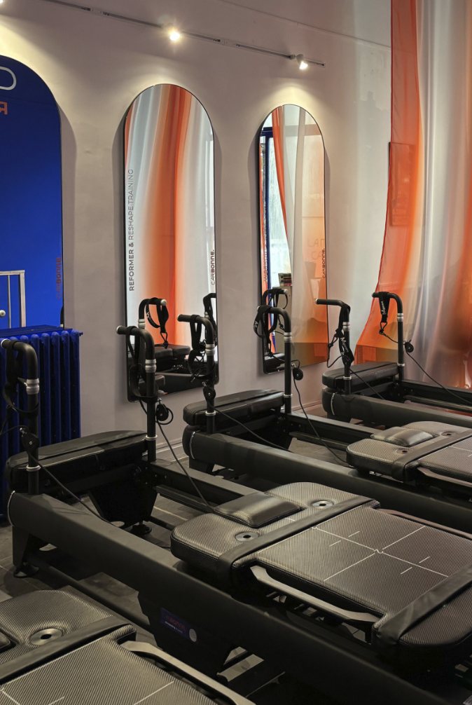 Machines reformer et miroirs en arche